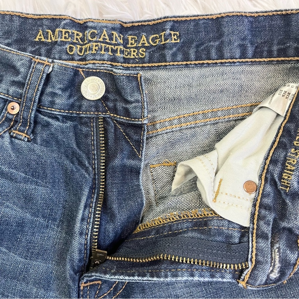 AMERICAN EAGLE Men’s Relaxed Straight Dark Wash Blue Denim Jeans 30 - Picture 8 of 9